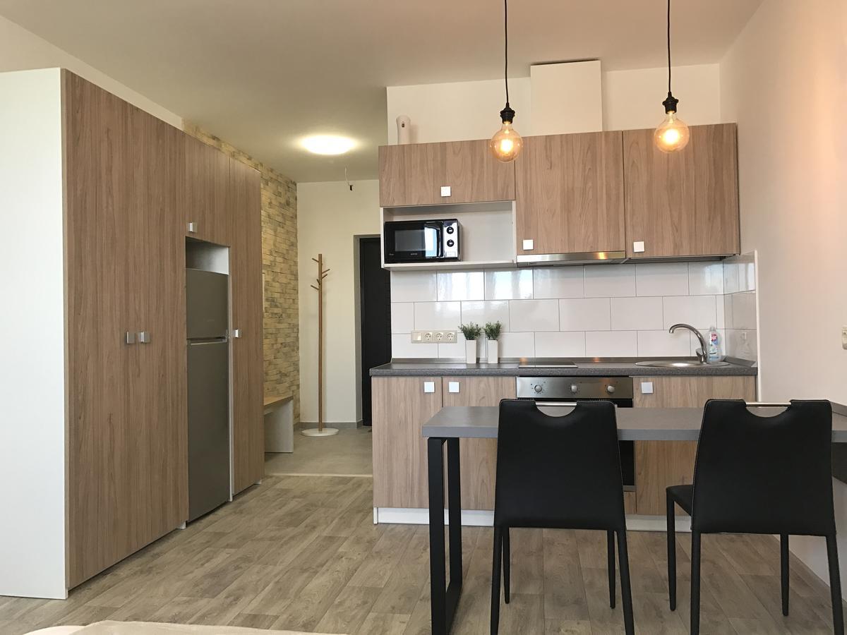 Святобор Lux Apartments Kiev Exteriör bild