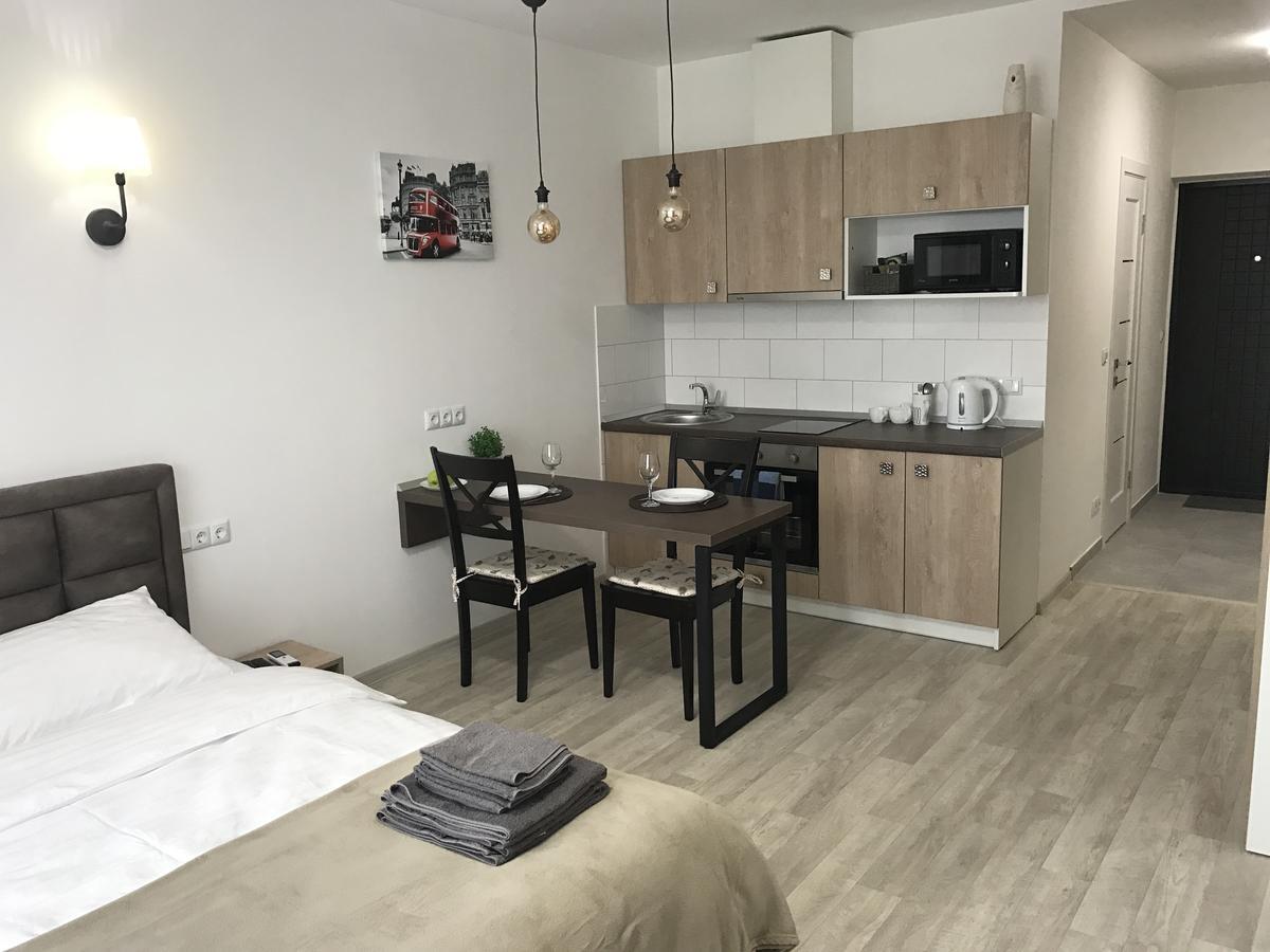 Святобор Lux Apartments Kiev Exteriör bild