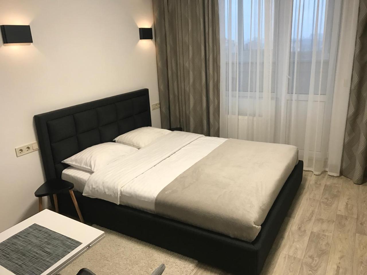 Святобор Lux Apartments Kiev Exteriör bild